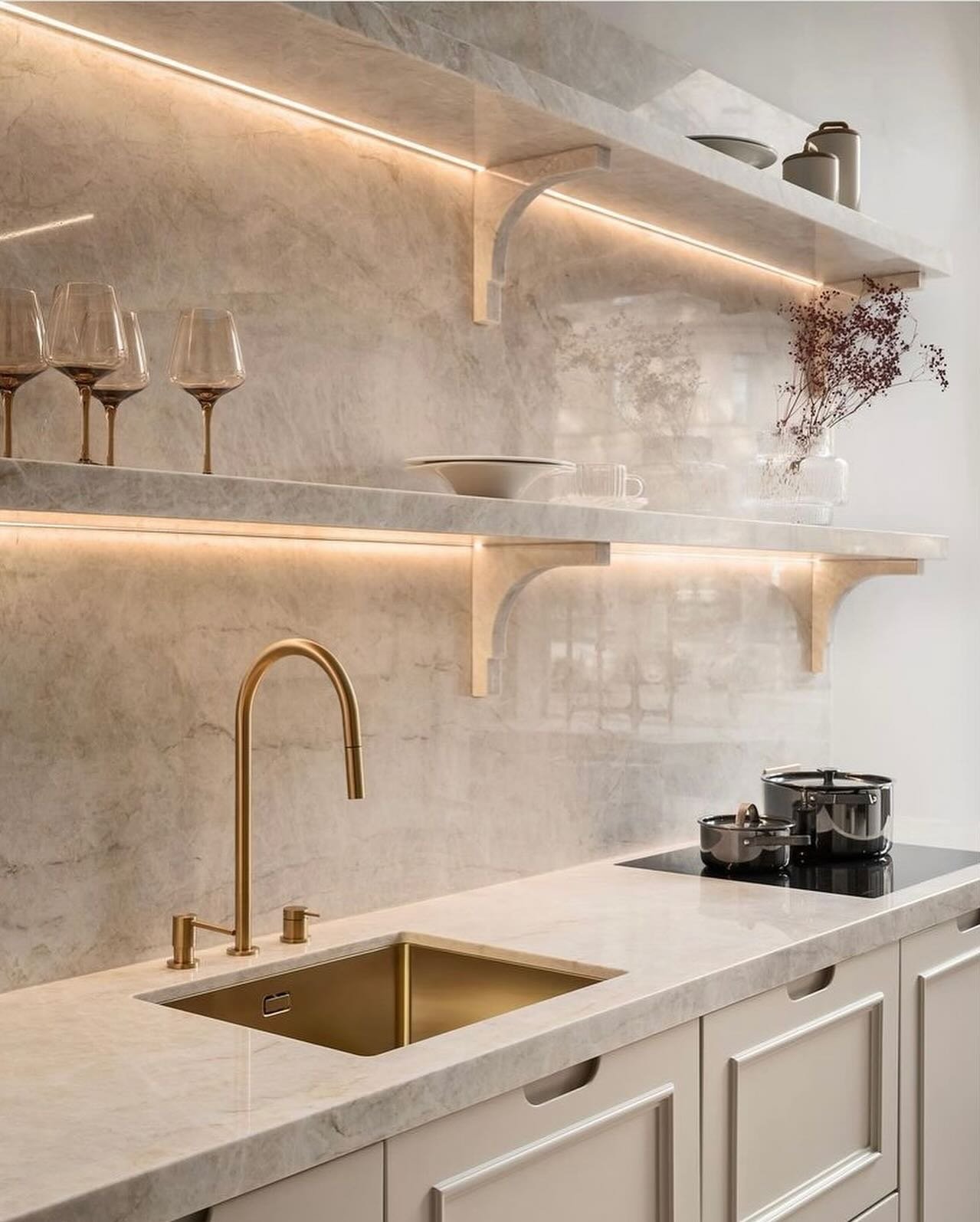 heera.interior_1715435449_3365638947002063346_5847837061