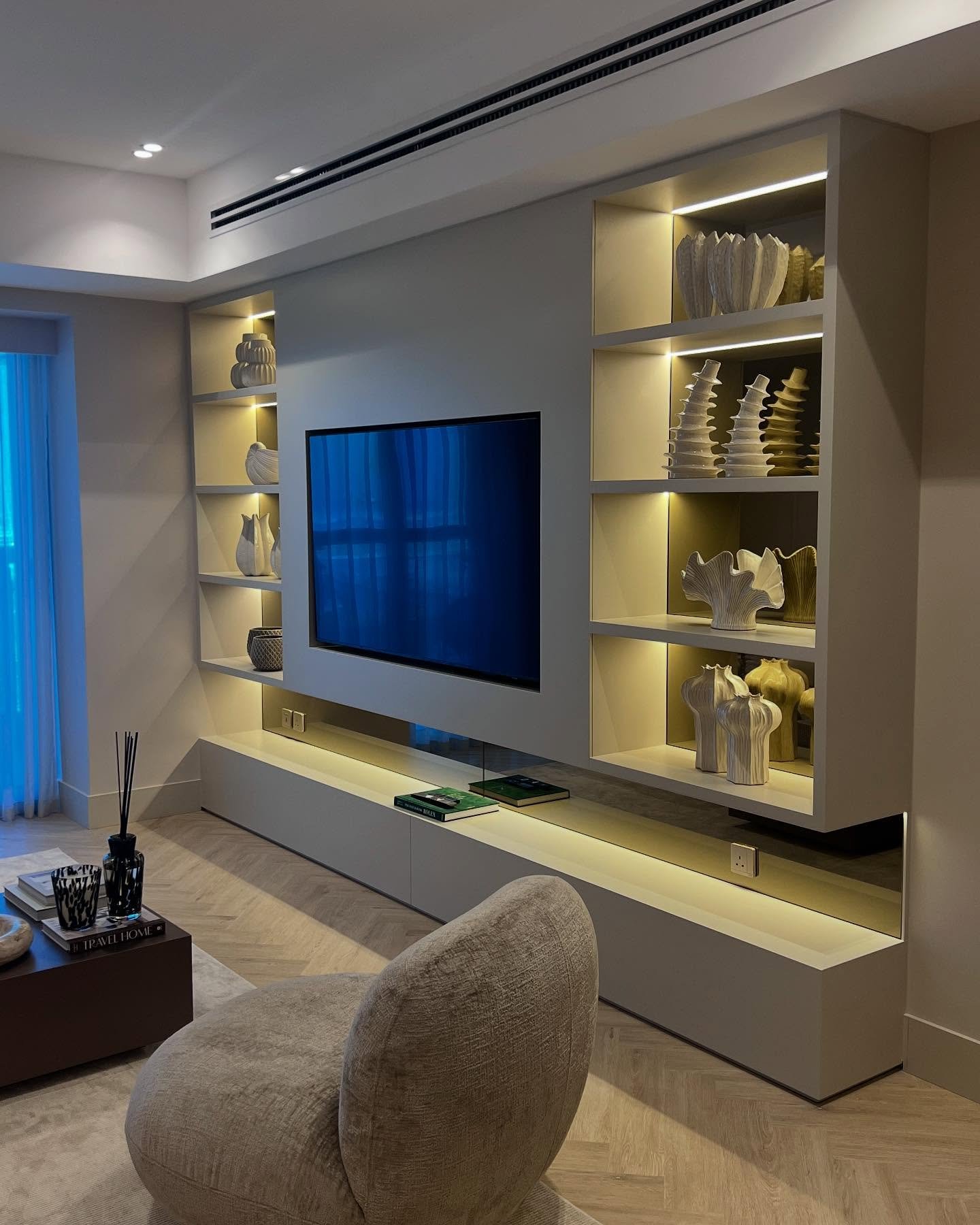 heera.interior_1744648857_3610698775494621543_5847837061